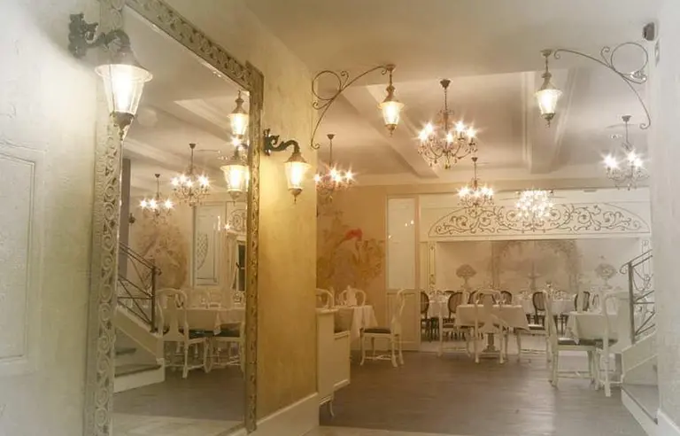 Hotel Villa Estera - zdjęcie 1