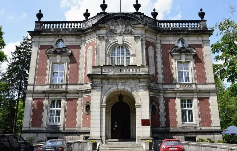 Hotel Pałac Kawalera - zdjęcie 1