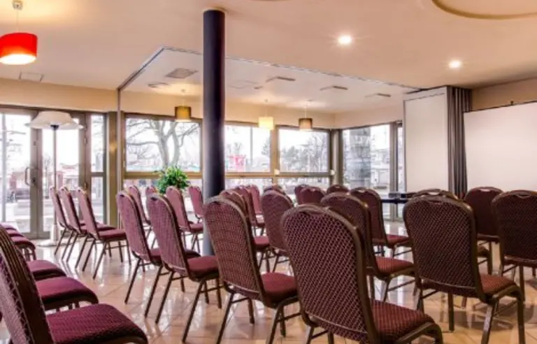 Hotel Aurora Family & SPa miedzyzdroje sala konferencyjna