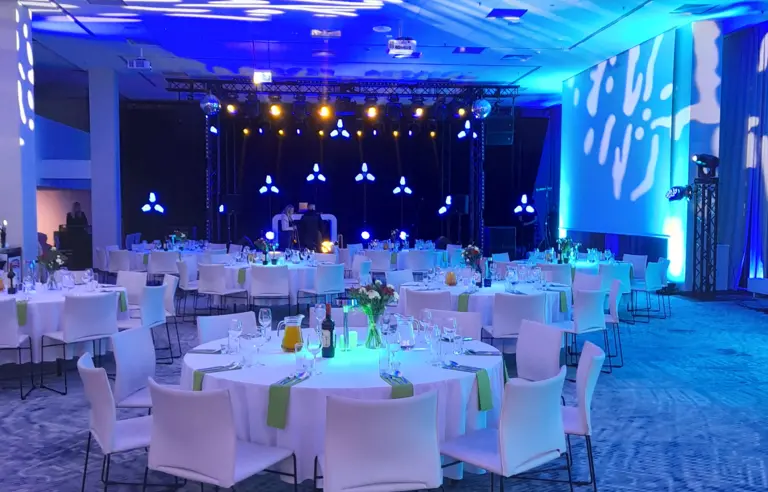 Novotel Poznań Centrum - zdjęcie 1