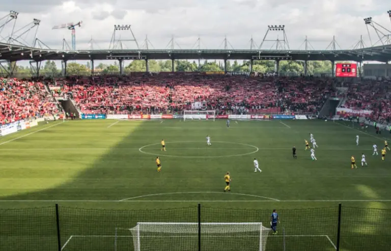 Stadion Widzew Łódź - zdjęcie 1