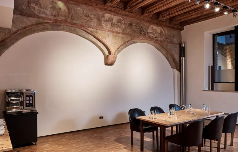 Hotel Stary - zdjęcie 1