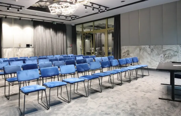 Hotel Moderno - photo 1