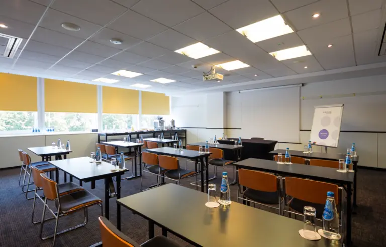 Novotel Warszawa Airport - photo 1