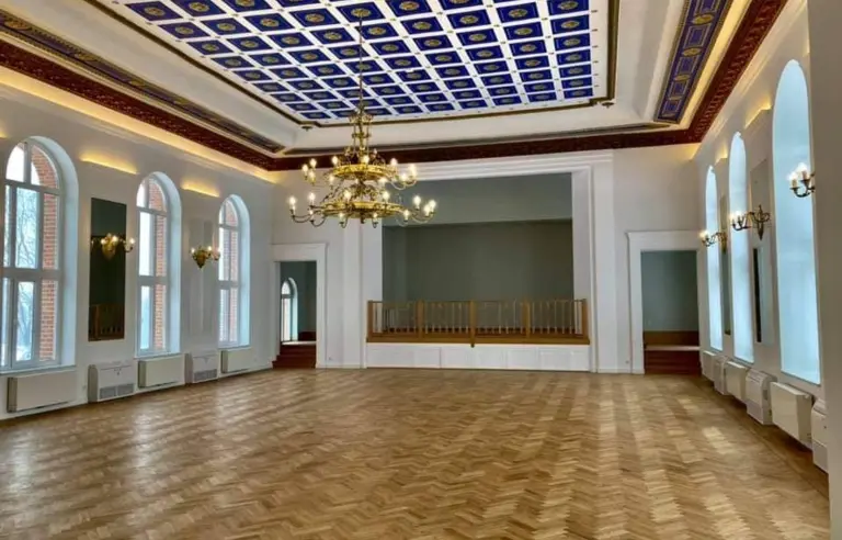 Sala konferencyjna Królewska
