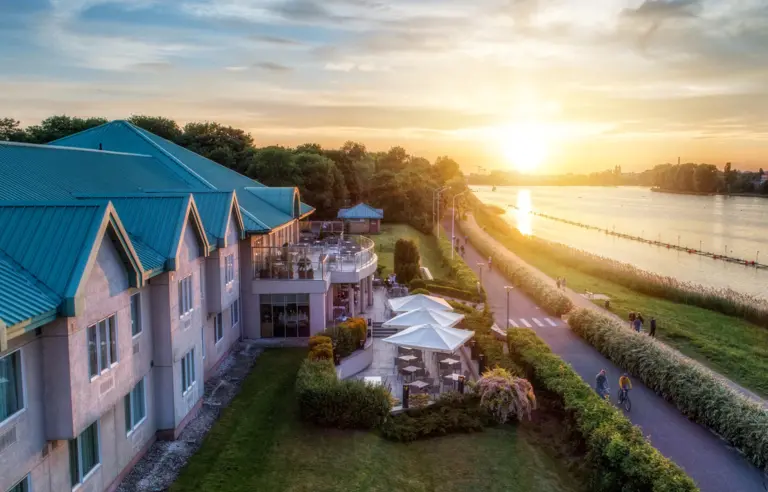 Hotel HP Park Poznań - zdjęcie 1