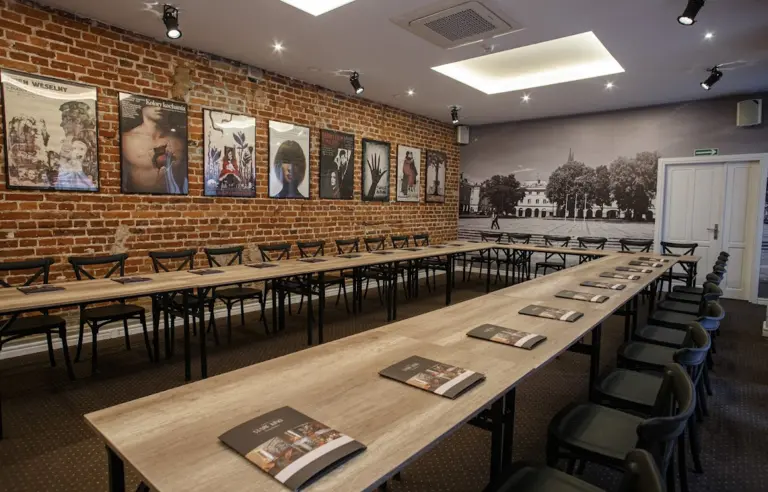 Stare Kino - Cinema Residence Hotel - zdjęcie 1