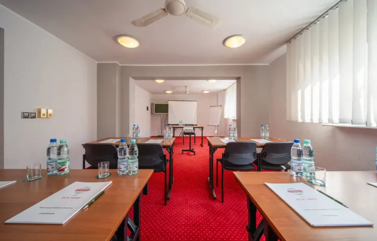 Hotel Gromada Poznań - zdjęcie 1