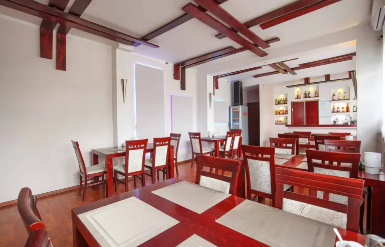 Hotel 24 - zdjęcie 1