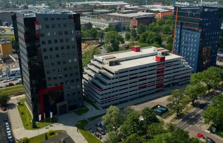 Millenium Towers - Centrum Biznesu Descont Wroclaw