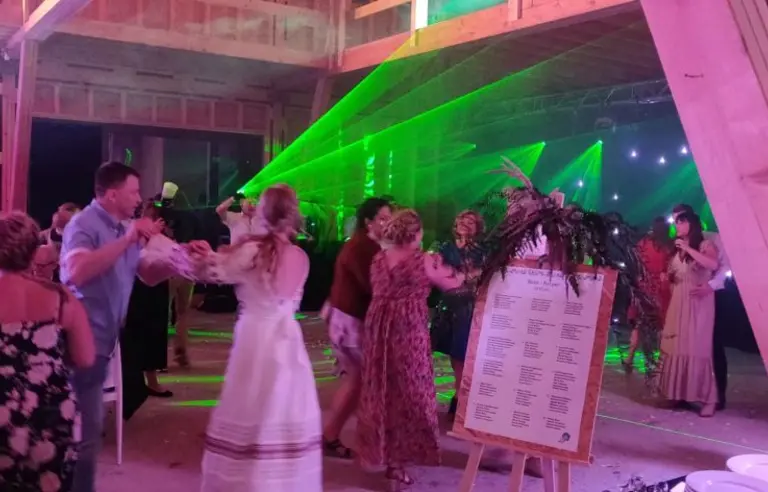 Zagroda Jutrzenki 5 - zdjęcie 1