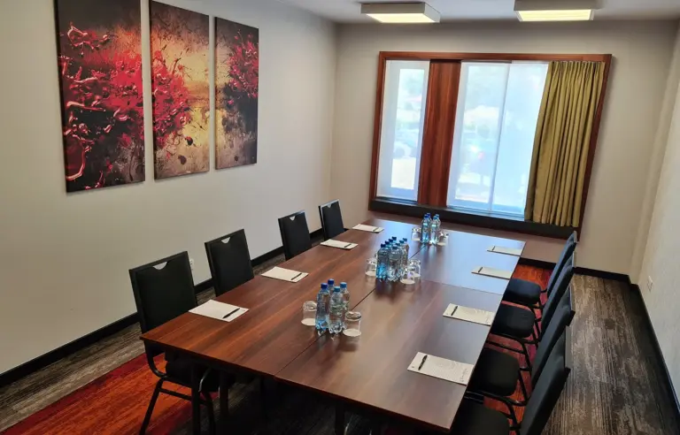 Warsaw Plaza Hotel Sala As