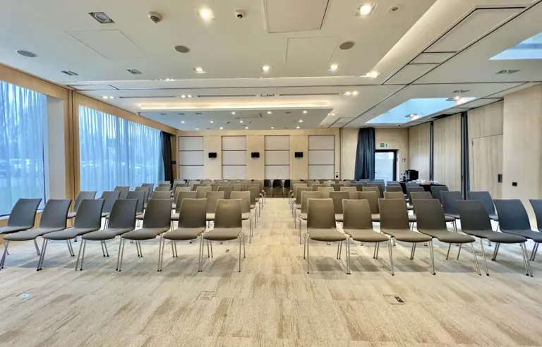 Ilonn Hotel - photo 1