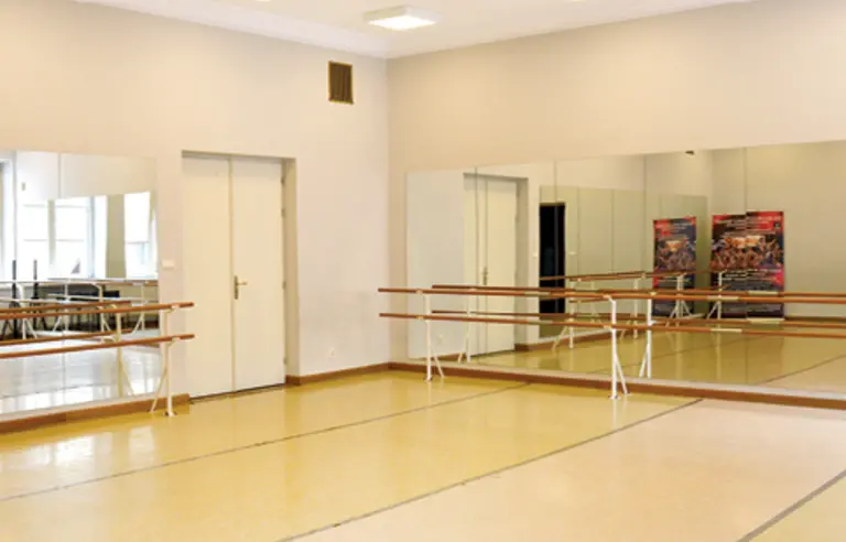 Wojewódzki Dom Kultury w Kielcach - photo 1