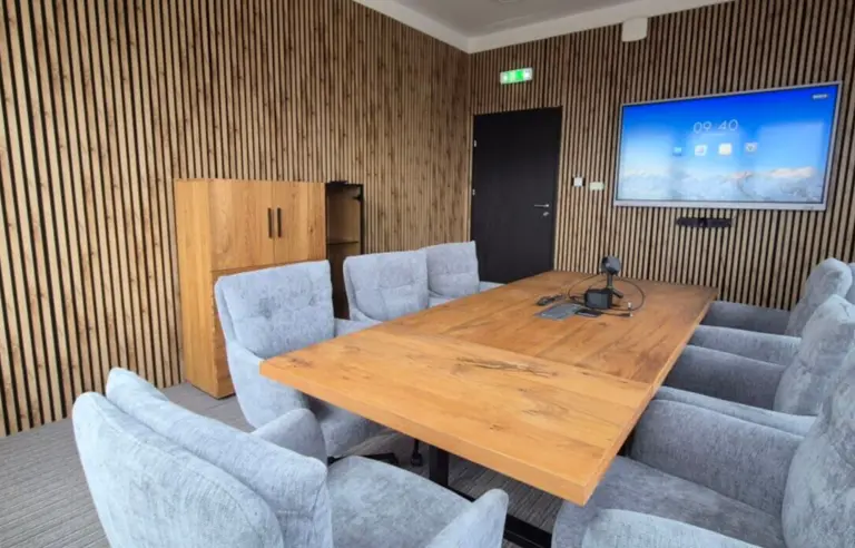 Vestil Hotel Piotrków Trybunalski - zdjęcie 1