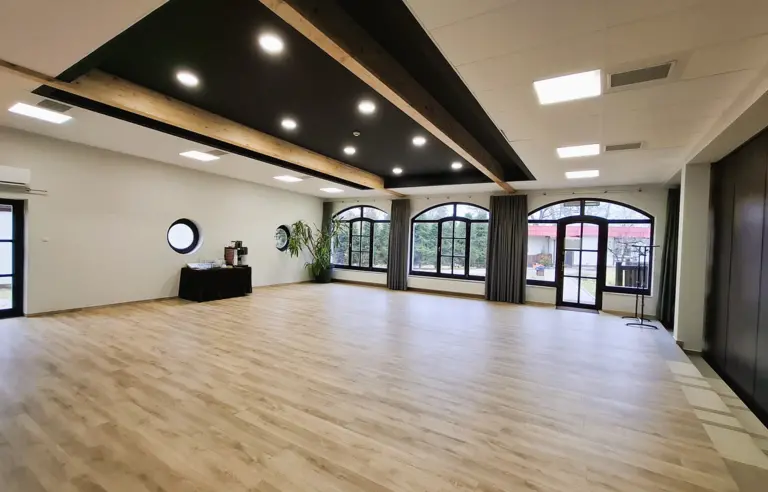 Hotel Anders Stare Jabłonki - photo 1