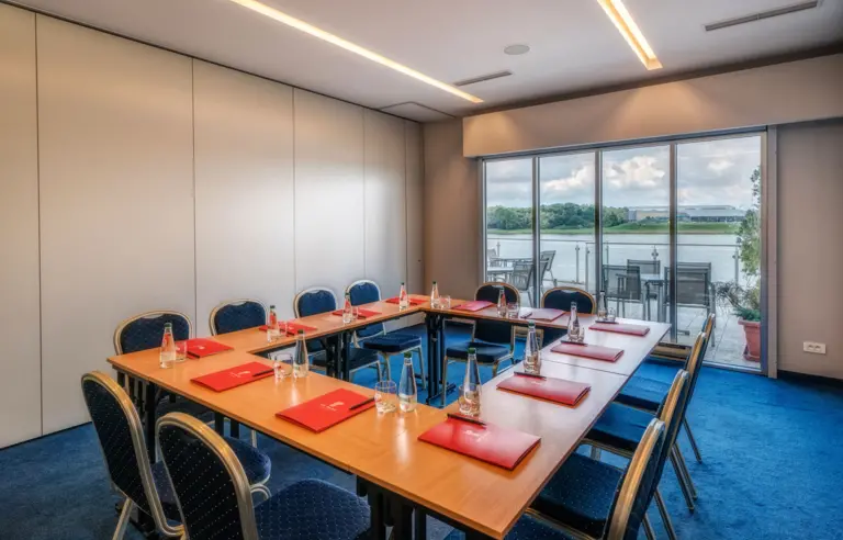 Hotel HP Park Poznań - zdjęcie 1