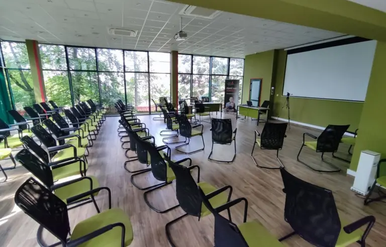 Centrum Warszawa Zacisze sala konferencyjna