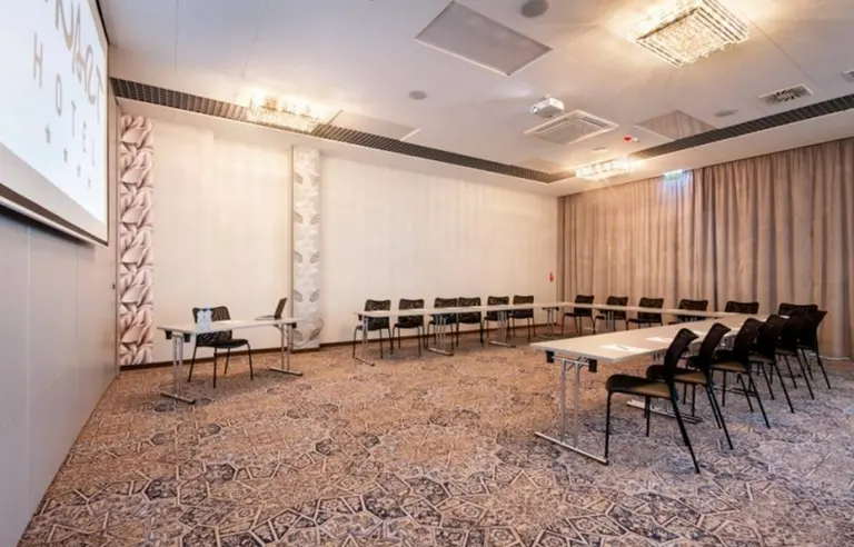 Hotel Lenart Kraków-Wieliczka - photo 1