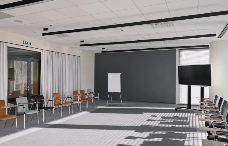 Hi Piotrkowska Łódź - zdjęcie 1