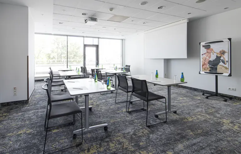 Hotel Mercure Poznań Centrum - photo 1