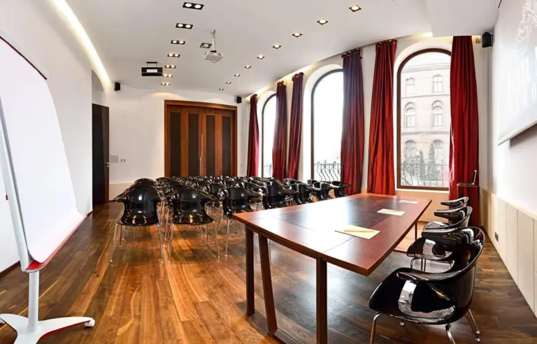 Hotel Monopol Wrocław - zdjęcie 1