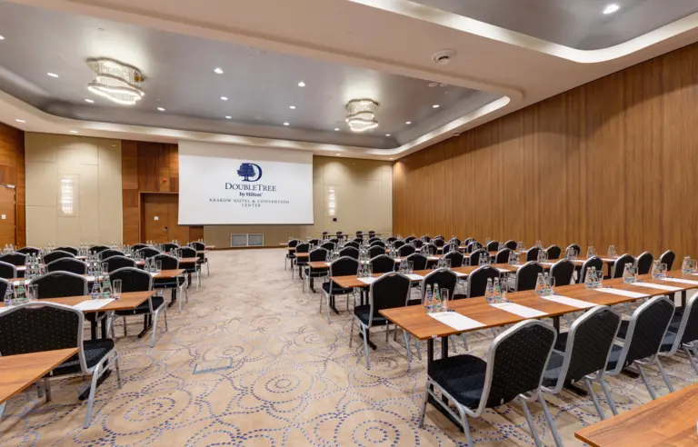 DoubleTree by Hilton Krakow Hotel & Convention Center - photo 1