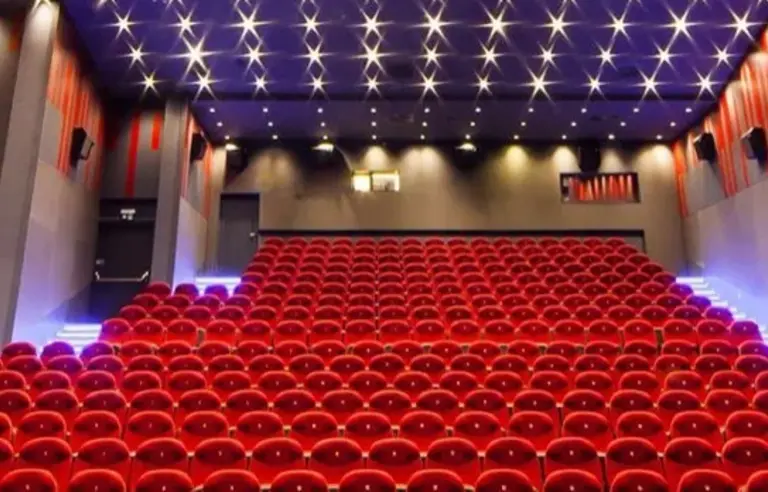 Limanowski Dom Kultury sala widowiskowa