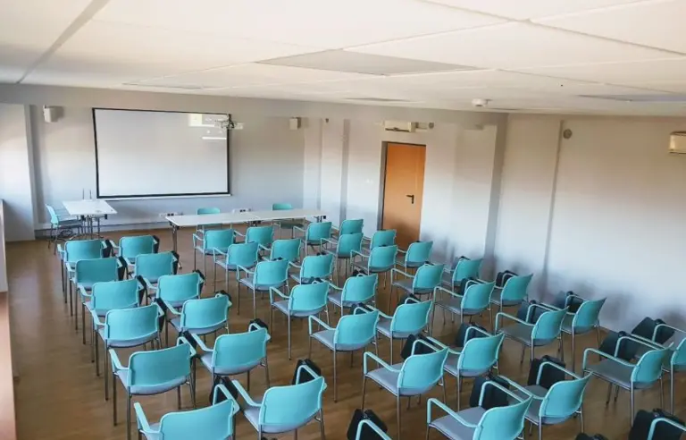Centrum Szkoleniowo-Konferencyjne Wojskowej Akademii Technicznej - zdjęcie 1