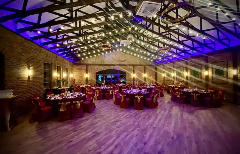 Grabowy Dwór - zdjęcie 1