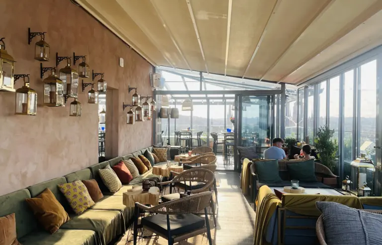 Restauracja Yalla Rooftop Gdańsk