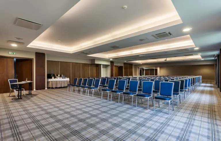 Hotel SPA Dr Irena Eris Wzgórza Dylewskie - photo 1