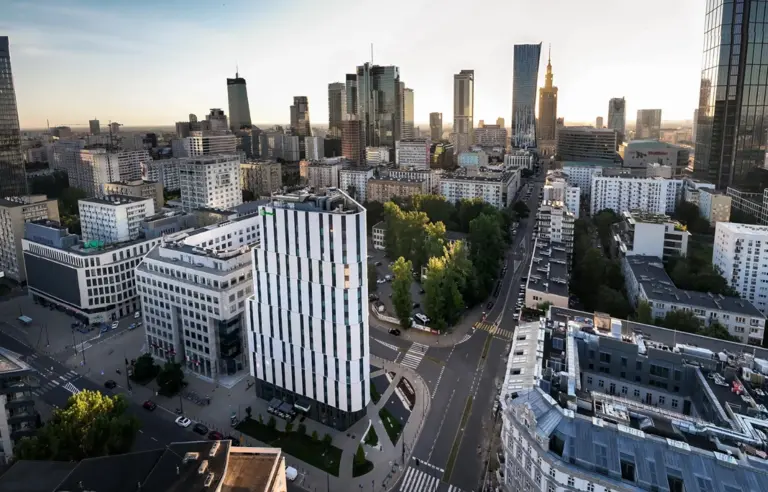Holiday Inn Warsaw City Centre Budynek hotelu