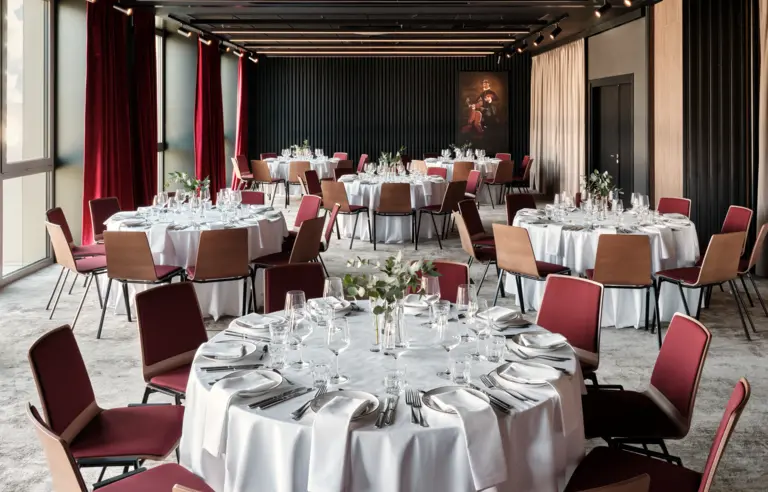 Radisson RED Hotel & Radisson RED Apartments Kraków - photo 1