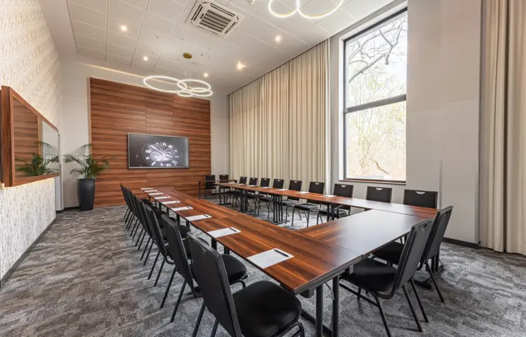 Warsaw Plaza Hotel Sala Pik