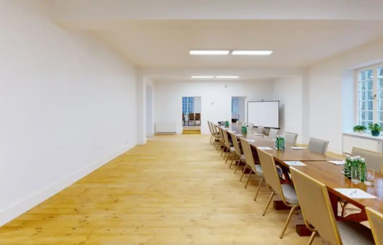 Pałac w Korczewie - zdjęcie 1