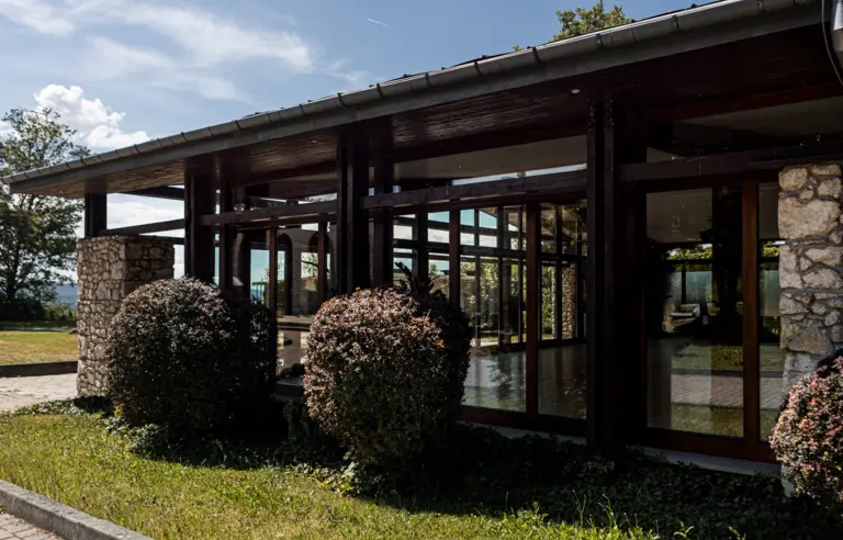 Dwór w Tomaszowicach - photo 1