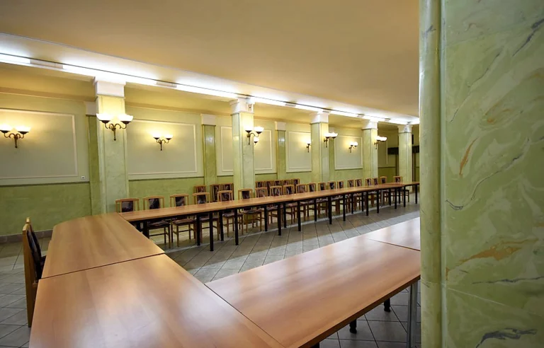 Dom Polonii w Warszawie - zdjęcie 1