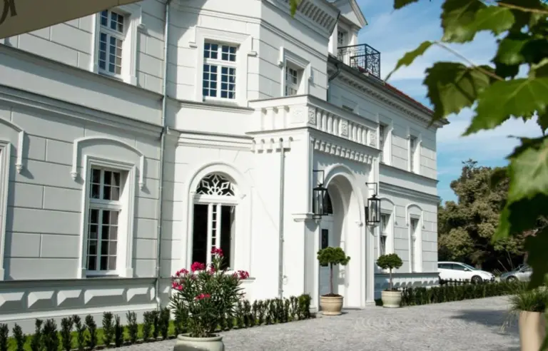 Pałac na Opieszynie Września