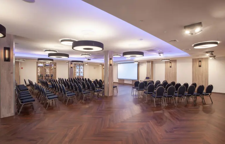 Hotel Beskid - photo 1