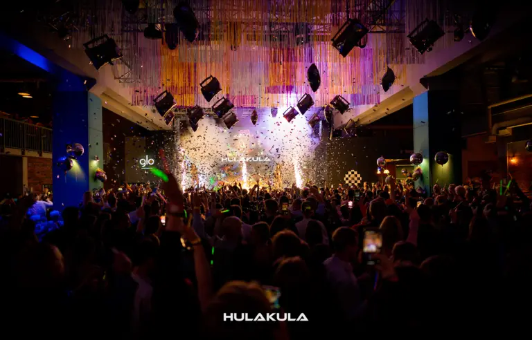 Hulakula Rozrywkowe Centrum Miasta - photo 1