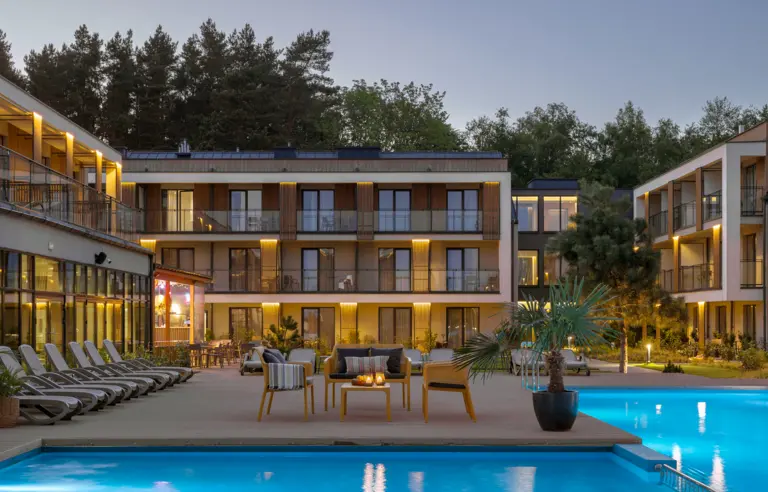 Saltic Resort & Spa Grzybowo budynek  MORZE