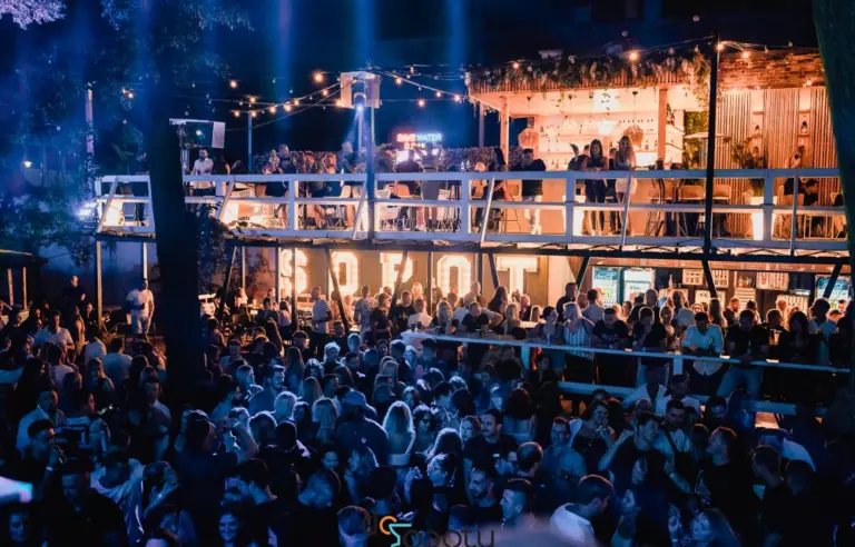 Do Sopotu Club & Lounge Lodz