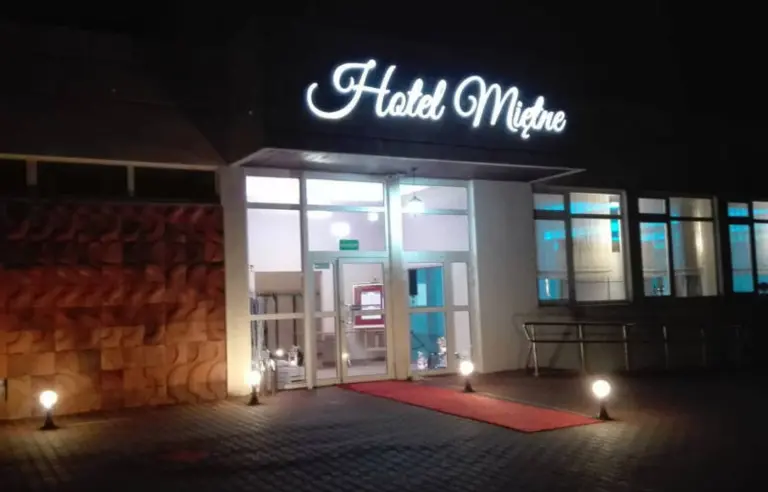 Powiatowy Ośrodek Sportu – Hotel Miętne Garwolin