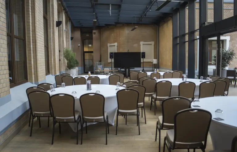 AC Hotel by Marriott Wrocław - photo 1