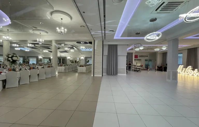 Ambrozja Dom Bankietowy & Hotel - zdjęcie 1