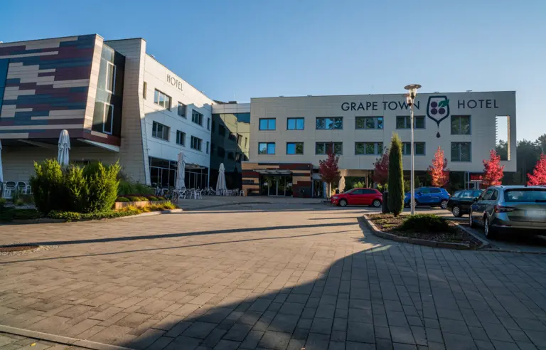 Grape Town Hotel Zielona Góra