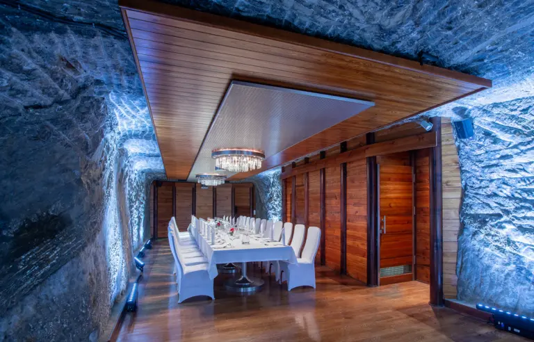 Kopalnia Soli Wieliczka i Hotel Grand Sal - photo 1