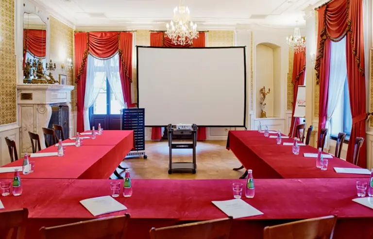 Pałac Wiejce - photo 1