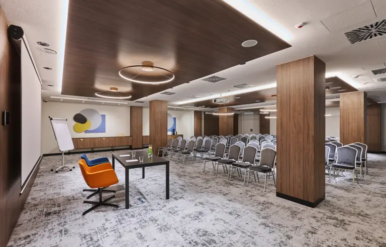 Hotel voco Katowice - photo 1